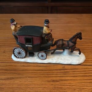 Department 56 horse and carriage, village piece